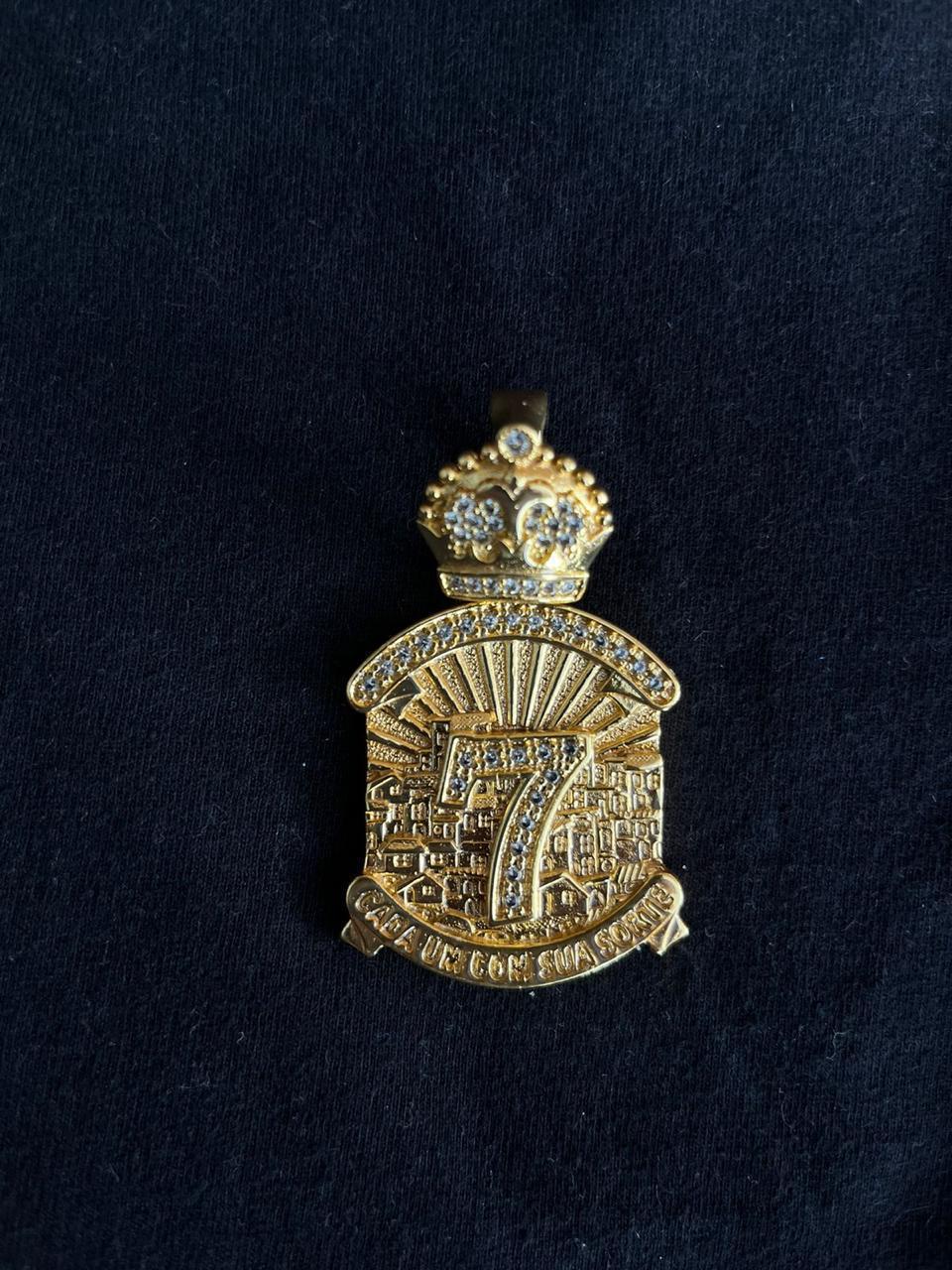 Pingente 7 Cravejado Banhado a Ouro 18k