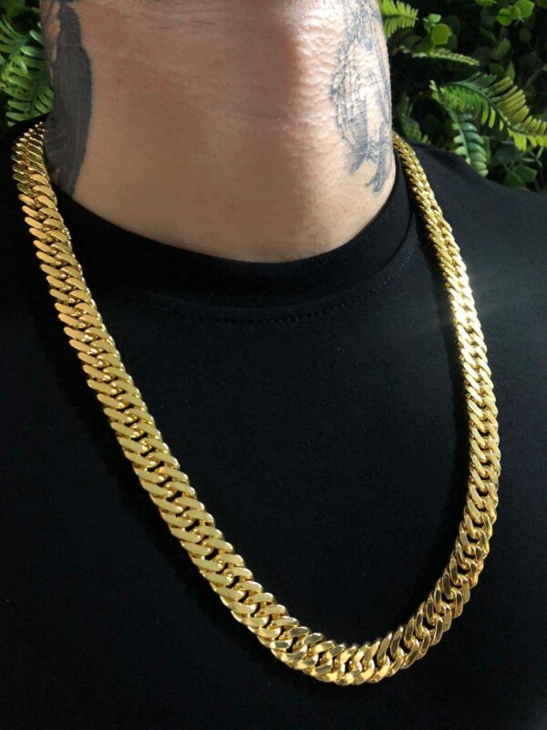 Corrente Lacraia 13mm banhada a ouro 18k