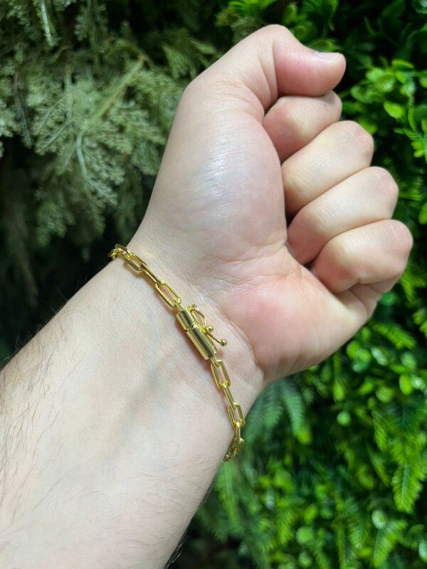 Pulseira Cadeado Alongado 4mm Banhada a ouro - Image 4
